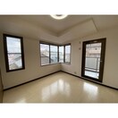 居室 ケアンズロイヤル