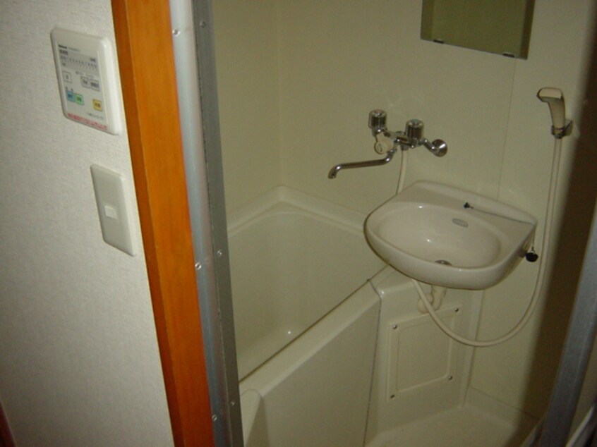 内観写真 エステート記念橋