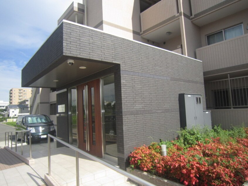 エントランス部分 グランドゥール出川