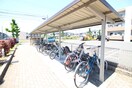 駐輪場 グランドゥール出川