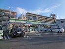 ファミリーマート助光二丁目店(コンビニ)まで67m Warren　sukemitsuⅠ