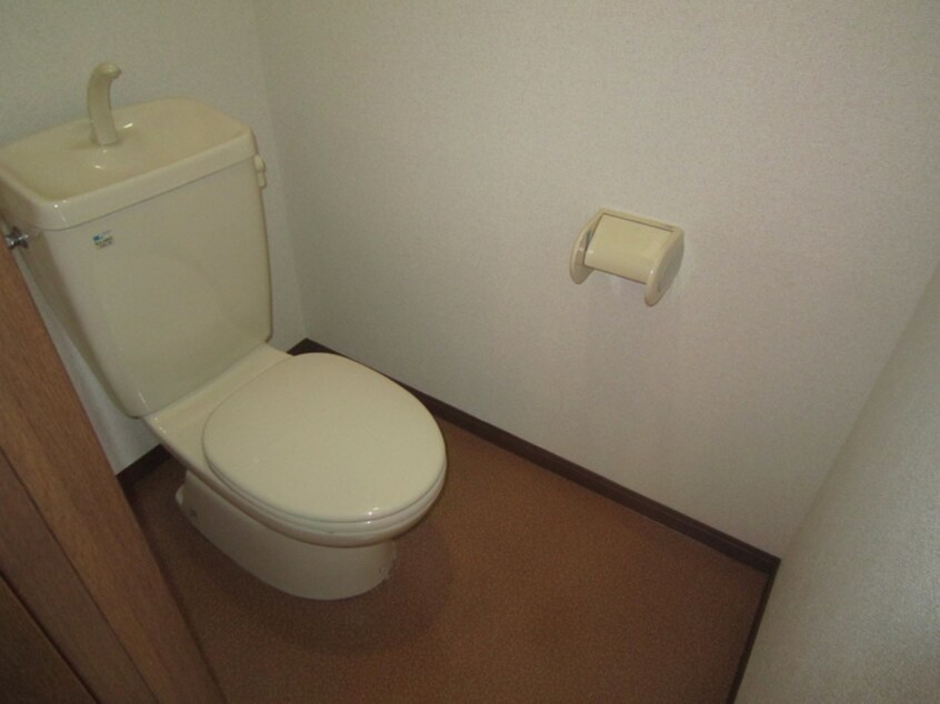 トイレ リヴェ－ル白山