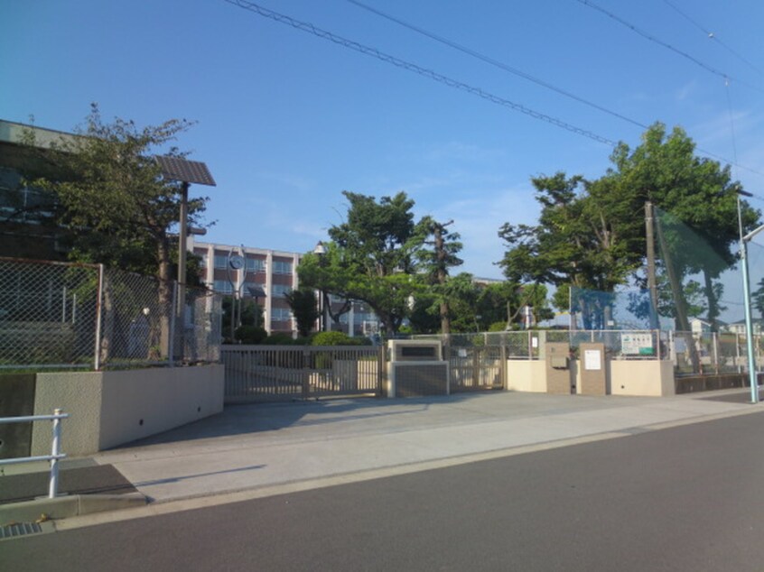 名古屋市立南陽小学校(小学校)まで1700m Grand　chateau