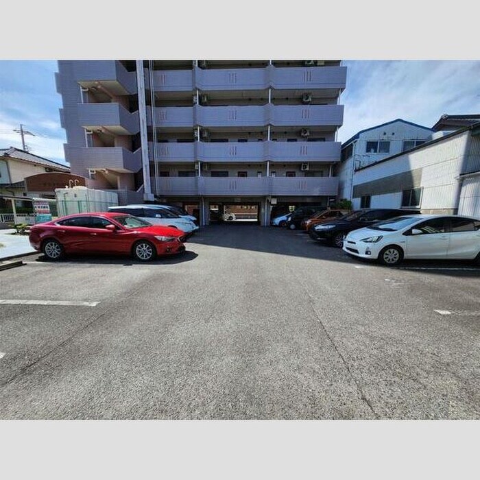 駐車場 グランド三栄