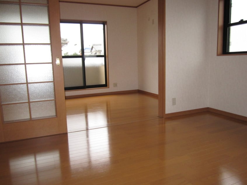 居室 日之出丸太コ－ポⅡ