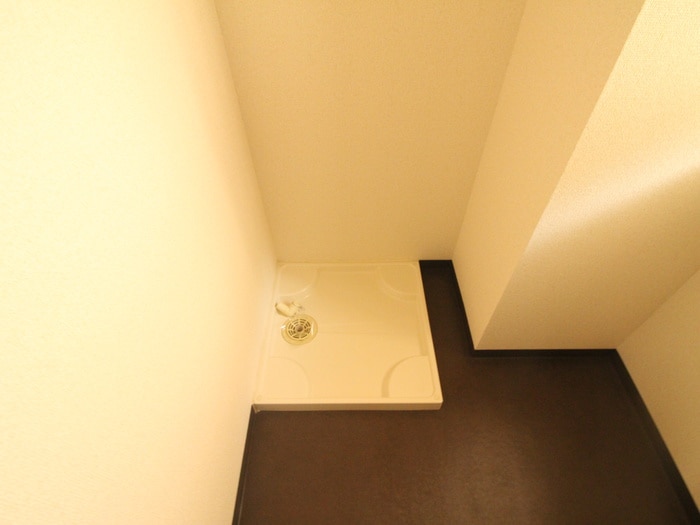 洗濯機置場 メゾンｉ本陣