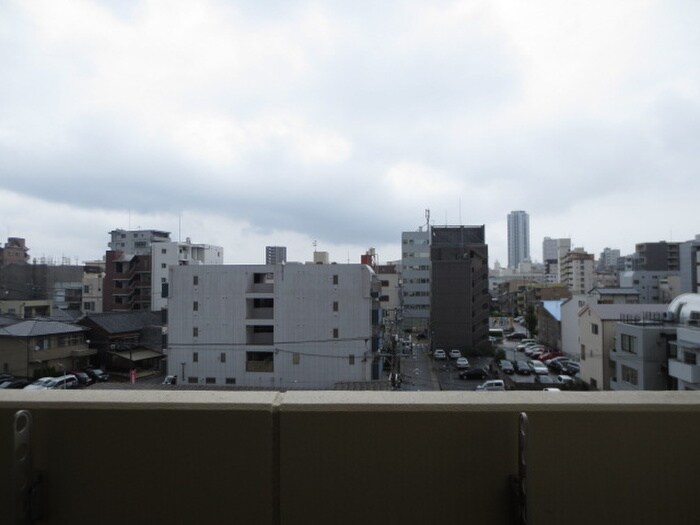 室内からの展望 ＡＸＩＳ桜通内山