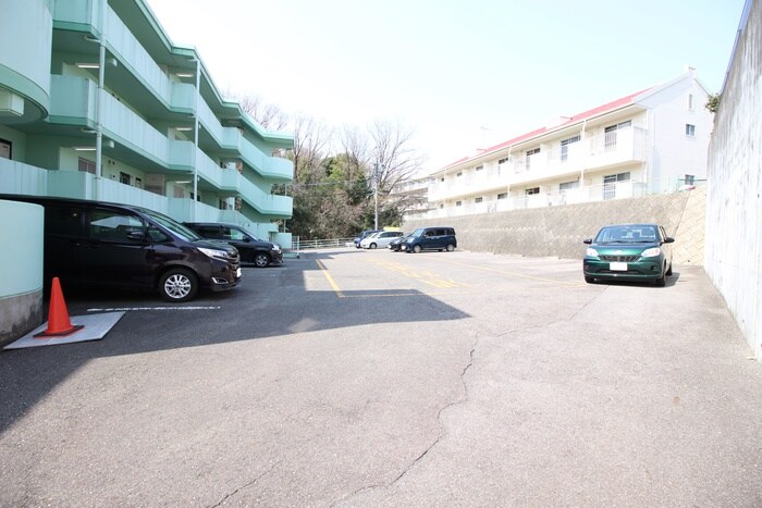 駐車場 グリンピア平和