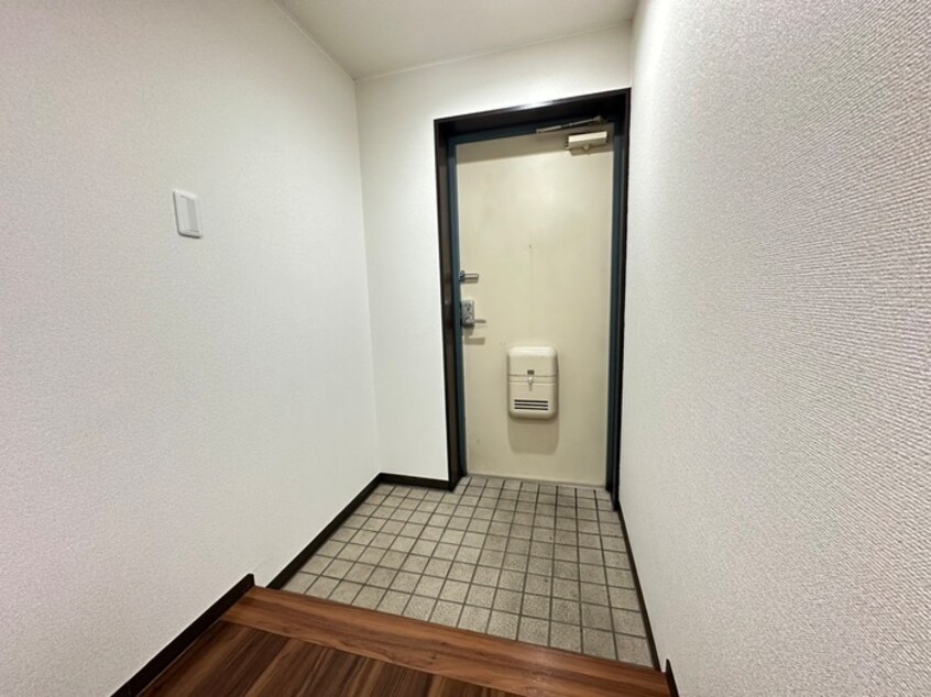 玄関 グリンピア平和