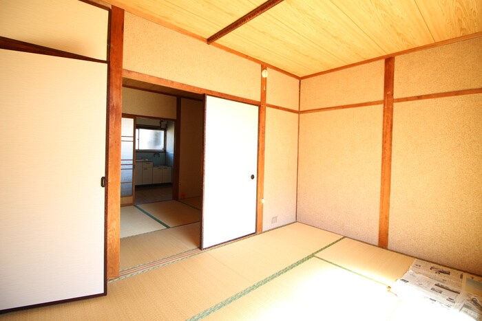 居室 コ－ポ市丘