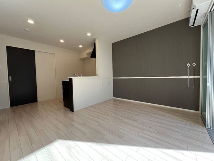 居室 仮）レポネリオ