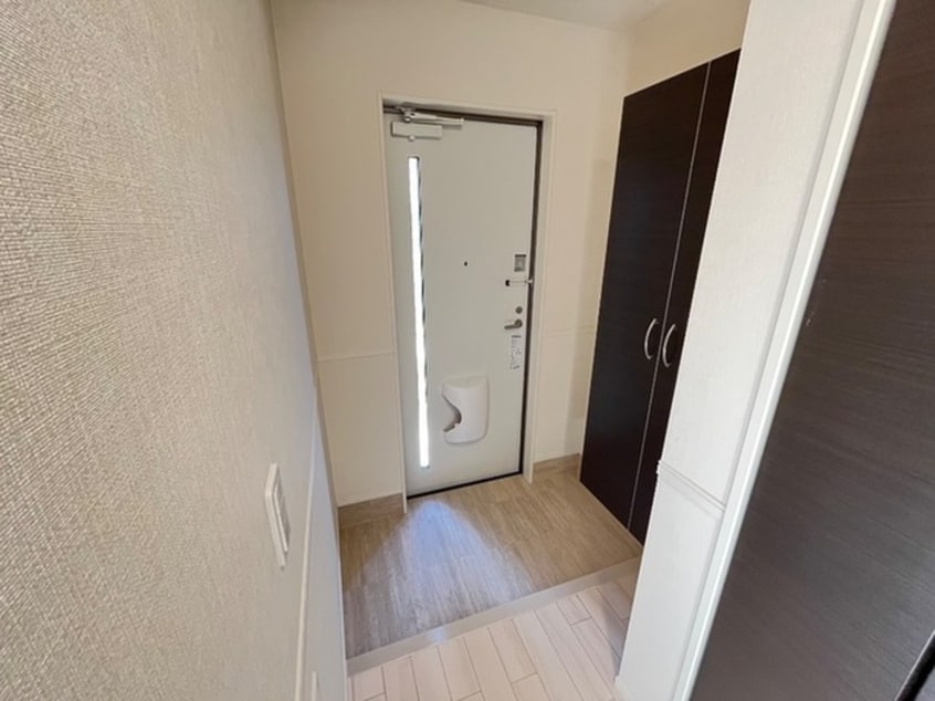 玄関 仮）レポネリオ