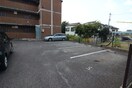 駐車場 パラッツォ牛田