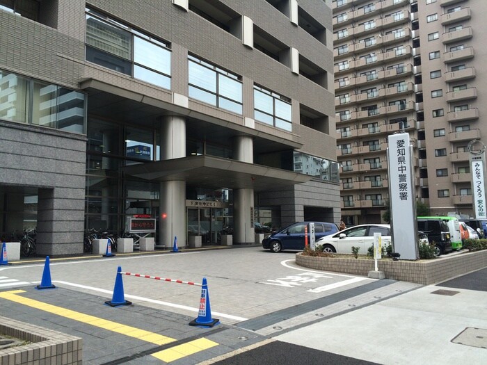 愛知県中警察署(警察署/交番)まで500m ｗｉｌｌ　Ｄｏ千代田