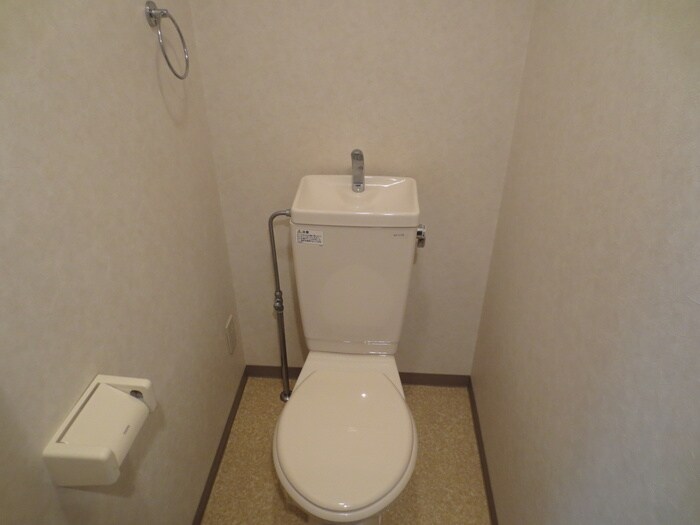 トイレ アヴァンセドミ－ル