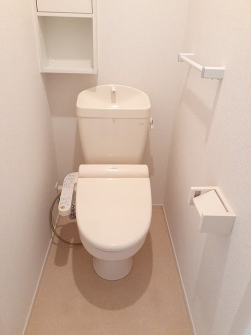 トイレ シャーロット