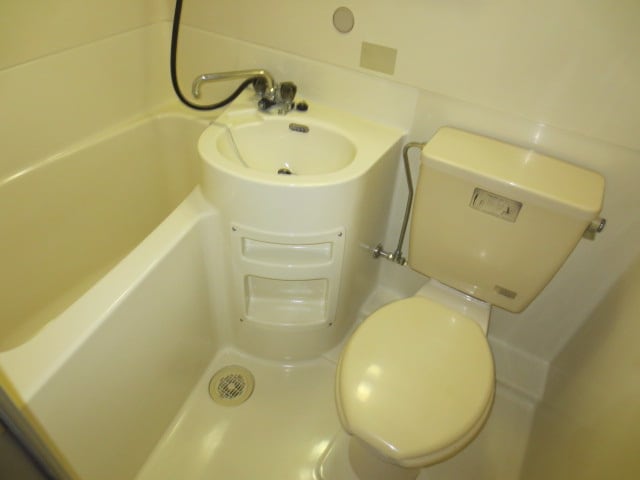 バス／シャワールーム等 第２ニシノビル