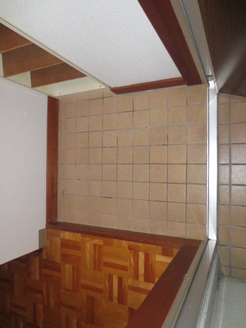 玄関 第２ニシノビル