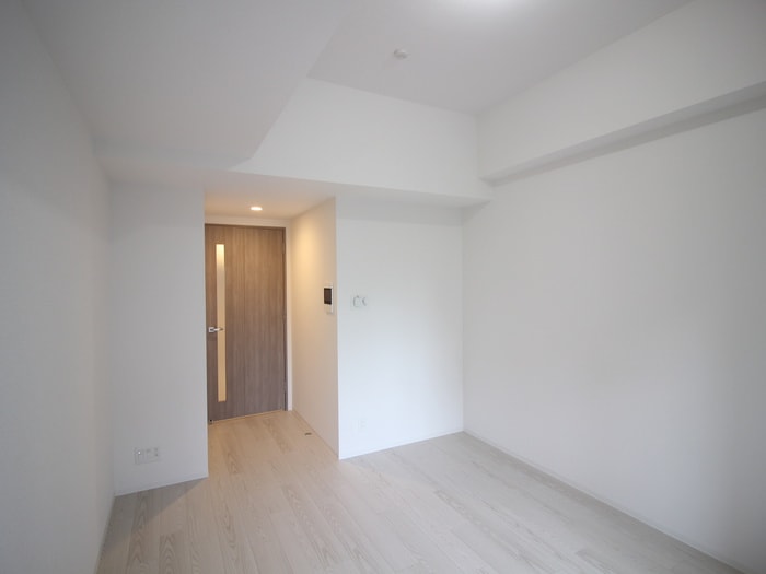 居室 エスリード栄 THE PARK