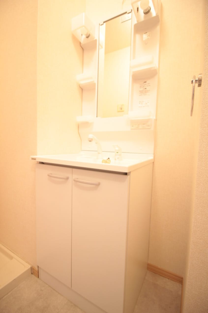 洗面 カトル・サンドリヨン