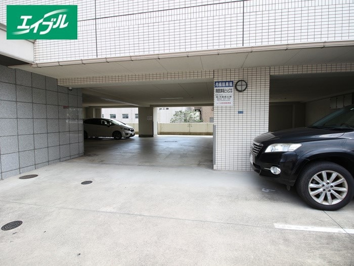 駐車場 リアライズ記念橋