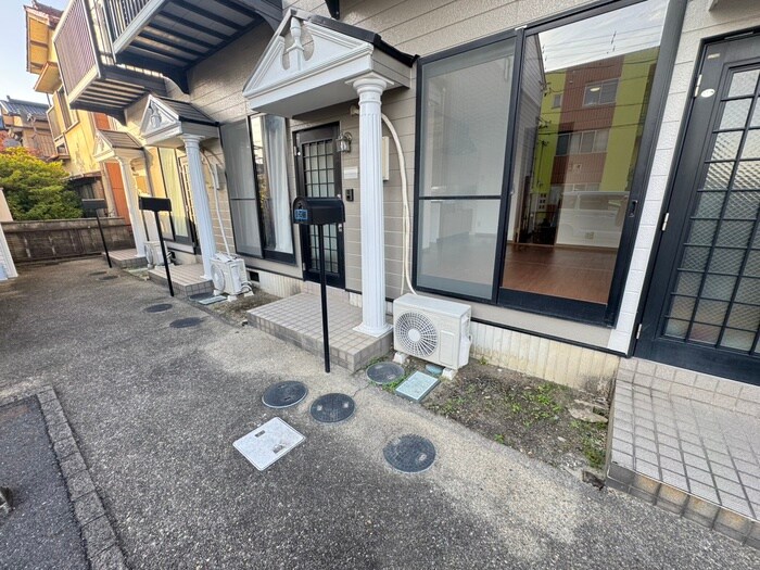 外観写真 ＤＵＰＬＥＸ国王１０Ｂ