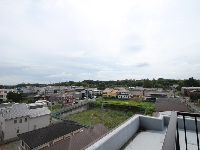 室内からの展望 ソフィア荒池