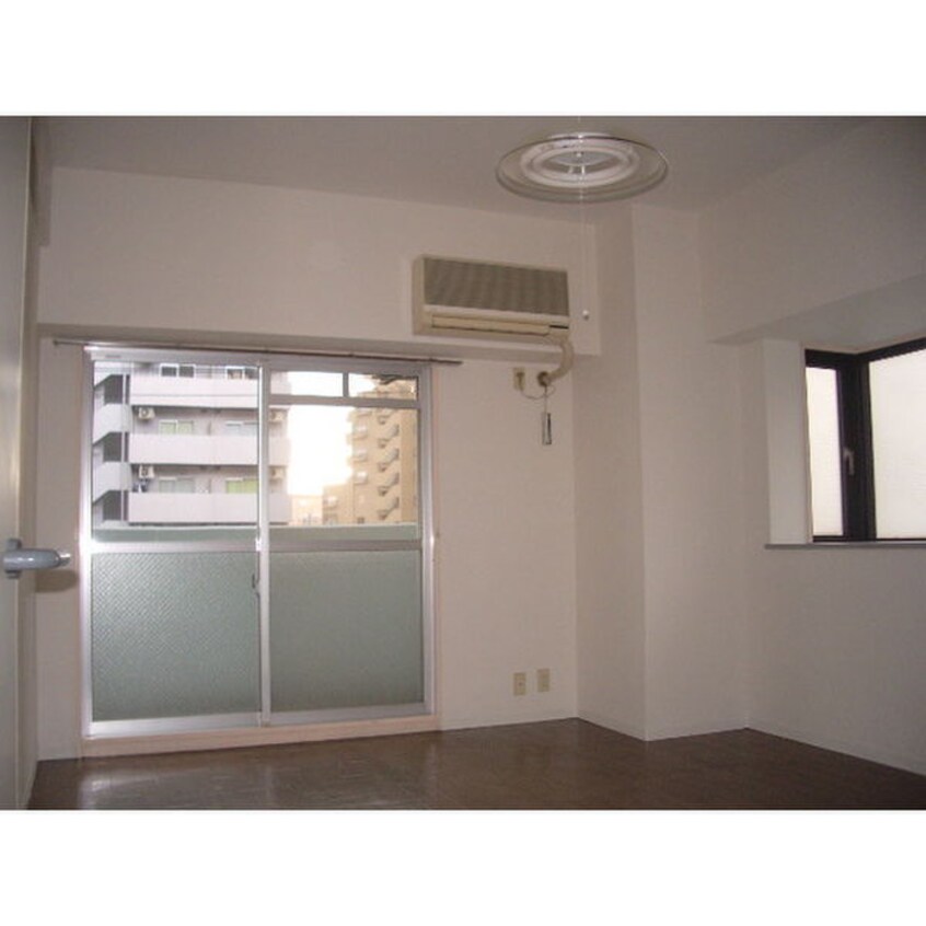 居室 ガーデンハイツ港陽