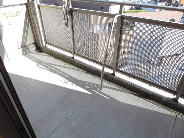 ベランダ・バルコニー アブレスト原