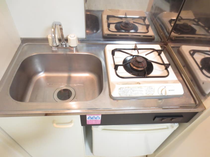 キッチン ドール栄五丁目