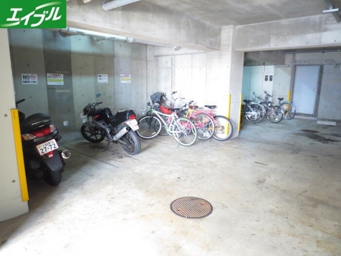 駐輪場 ドール栄五丁目