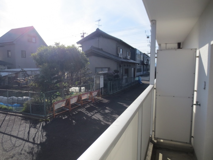 室内からの展望 ヴィラナリー尾西　1号棟