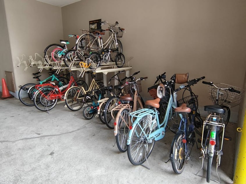 駐輪場 ＥＳＳＥ栄