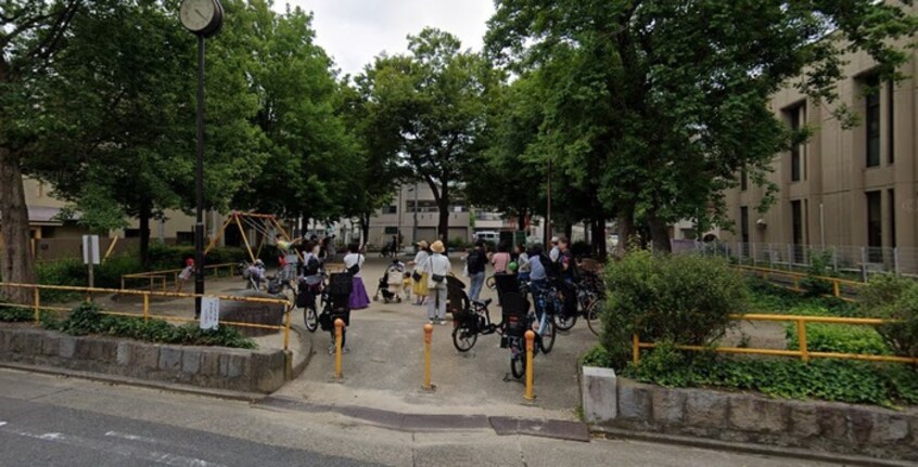 代官公園(公園)まで300m ハイム福島