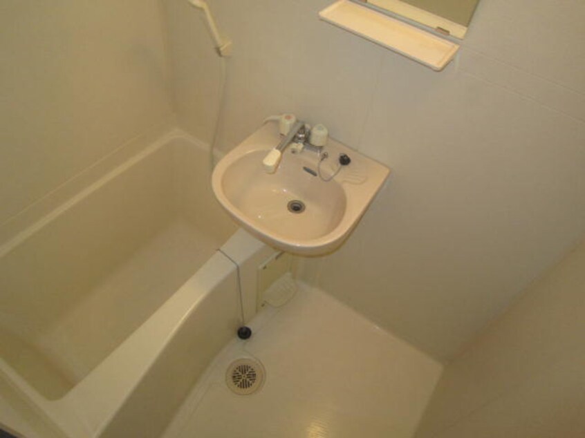 バス／シャワールーム等 メゾン大橋