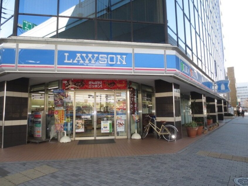 ローソン東区泉1丁目店(コンビニ)まで82m スタジオスクエア泉