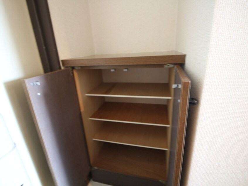 靴箱 ドエル東外堀