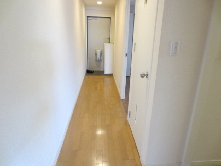 廊下 Ｈａｕｓ ＩＳＥＢＥＲＧ