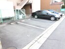 駐車場 メゾン京田