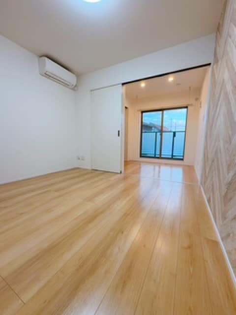 居室 ＬＥ　ＣＯＣＯＮ守山Ⅲ