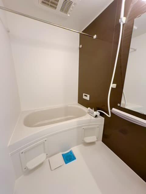 バス／シャワールーム等 ＬＥ　ＣＯＣＯＮ守山Ⅲ