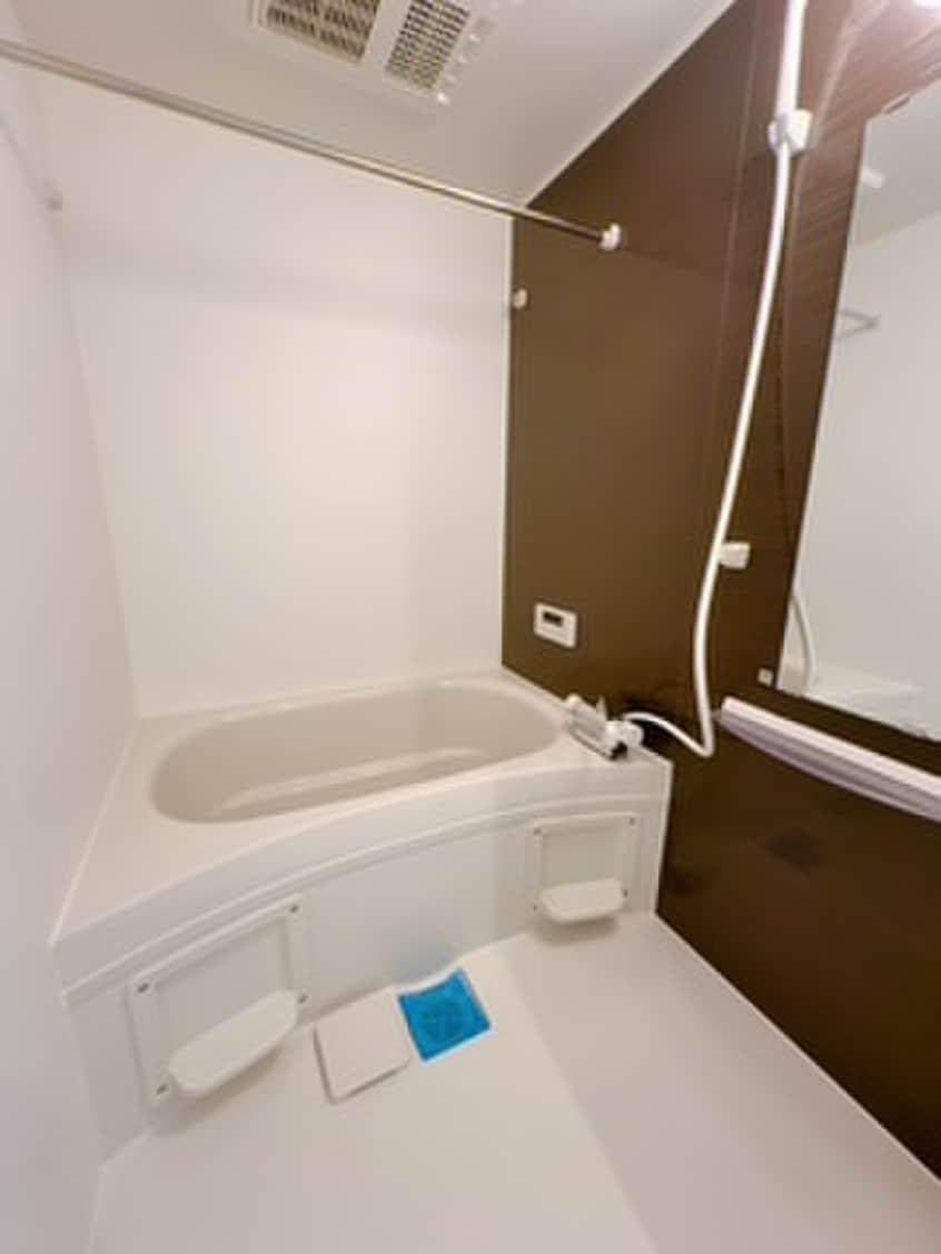 バス／シャワールーム等 ＬＥ　ＣＯＣＯＮ守山Ⅲ