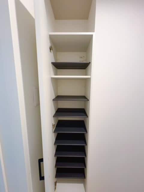 靴箱 ＬＥ　ＣＯＣＯＮ守山Ⅲ