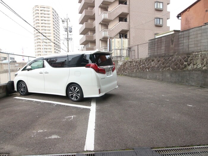 駐車場 ニューコーポ金山（1107）