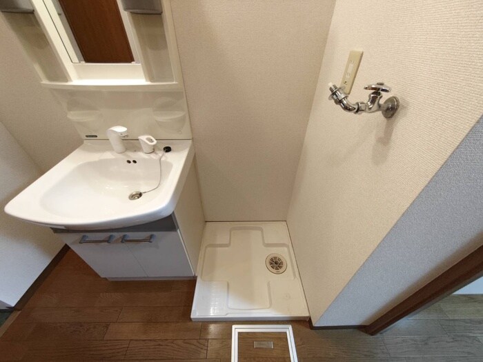 洗濯機置場 昴新栄