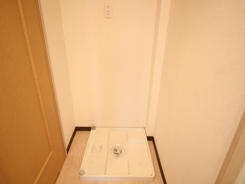 洗濯機置場 ガレリアＭ千代田