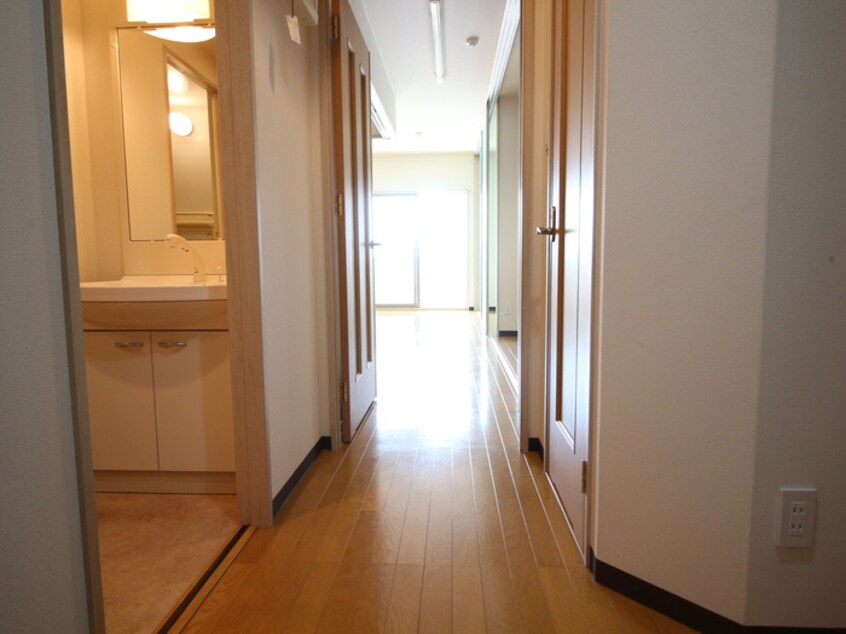 廊下 ガレリアＭ千代田