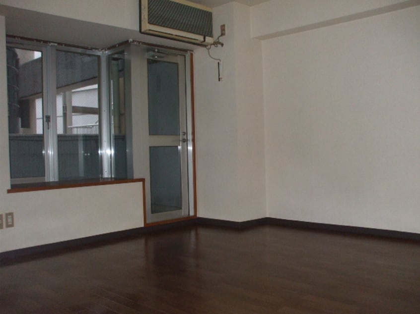 居室 リアライズ錦