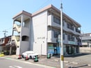 ﾌｧﾐｰﾙ二城の外観