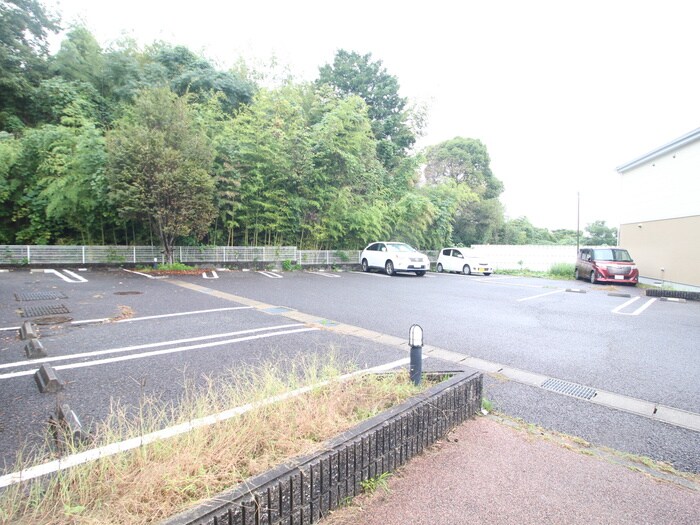 駐車場 フリージアガーデンⅢ